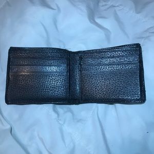 Authentic gucci men’s wallet